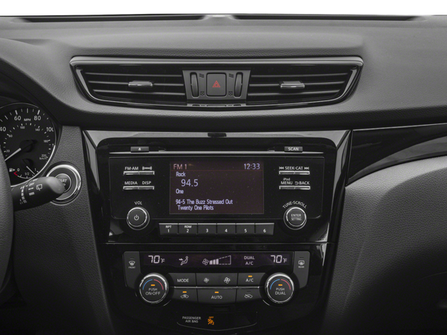 2017 Nissan Rogue Sport SV