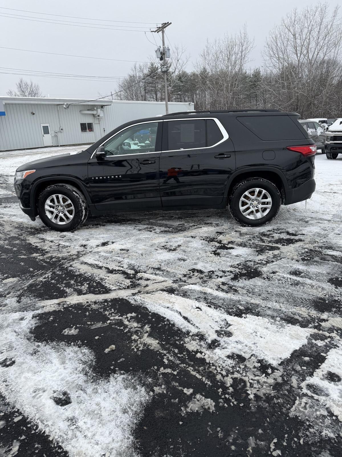 2020 Chevrolet Traverse LT Leather