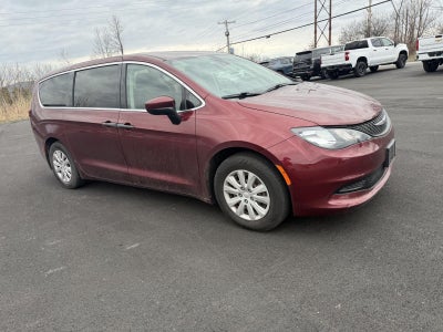 2021 Chrysler Voyager L