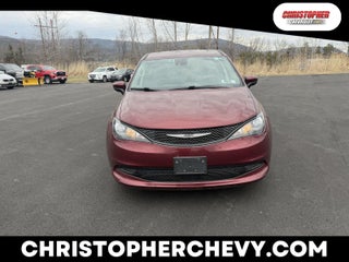 2021 Chrysler Voyager L