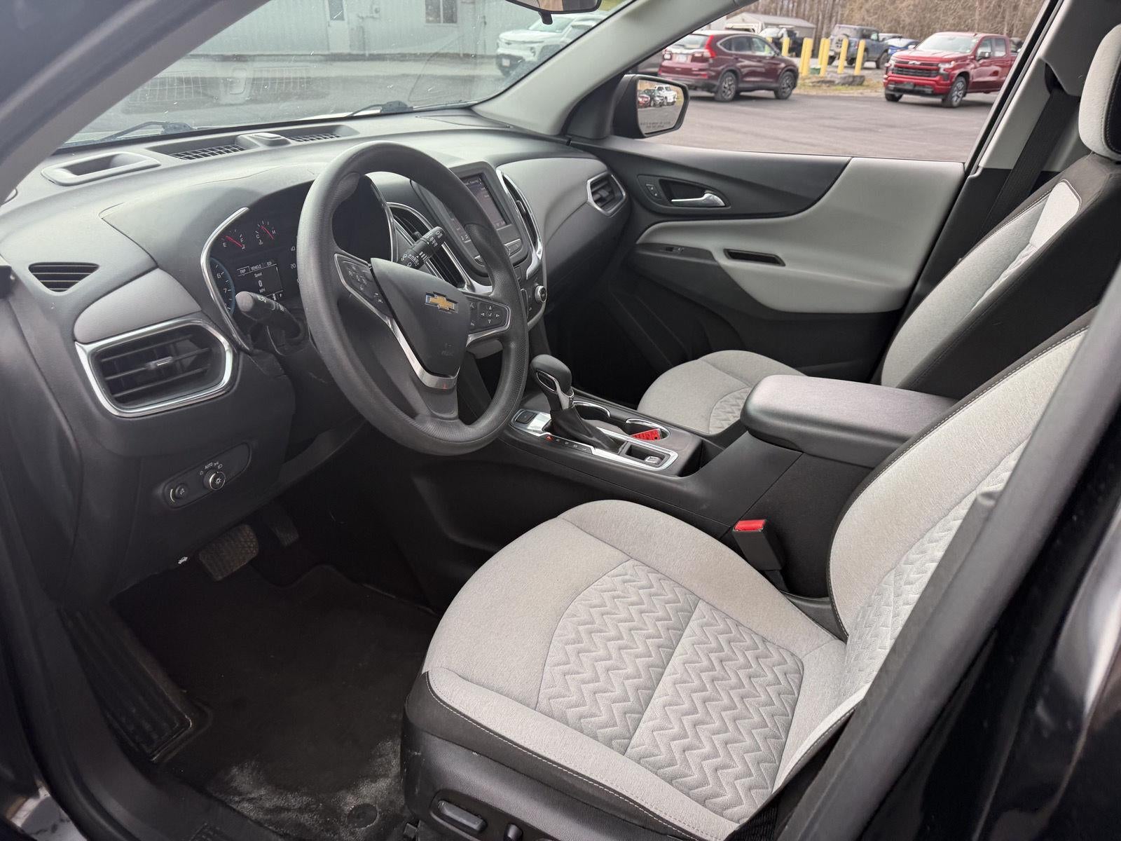 2022 Chevrolet Equinox LS