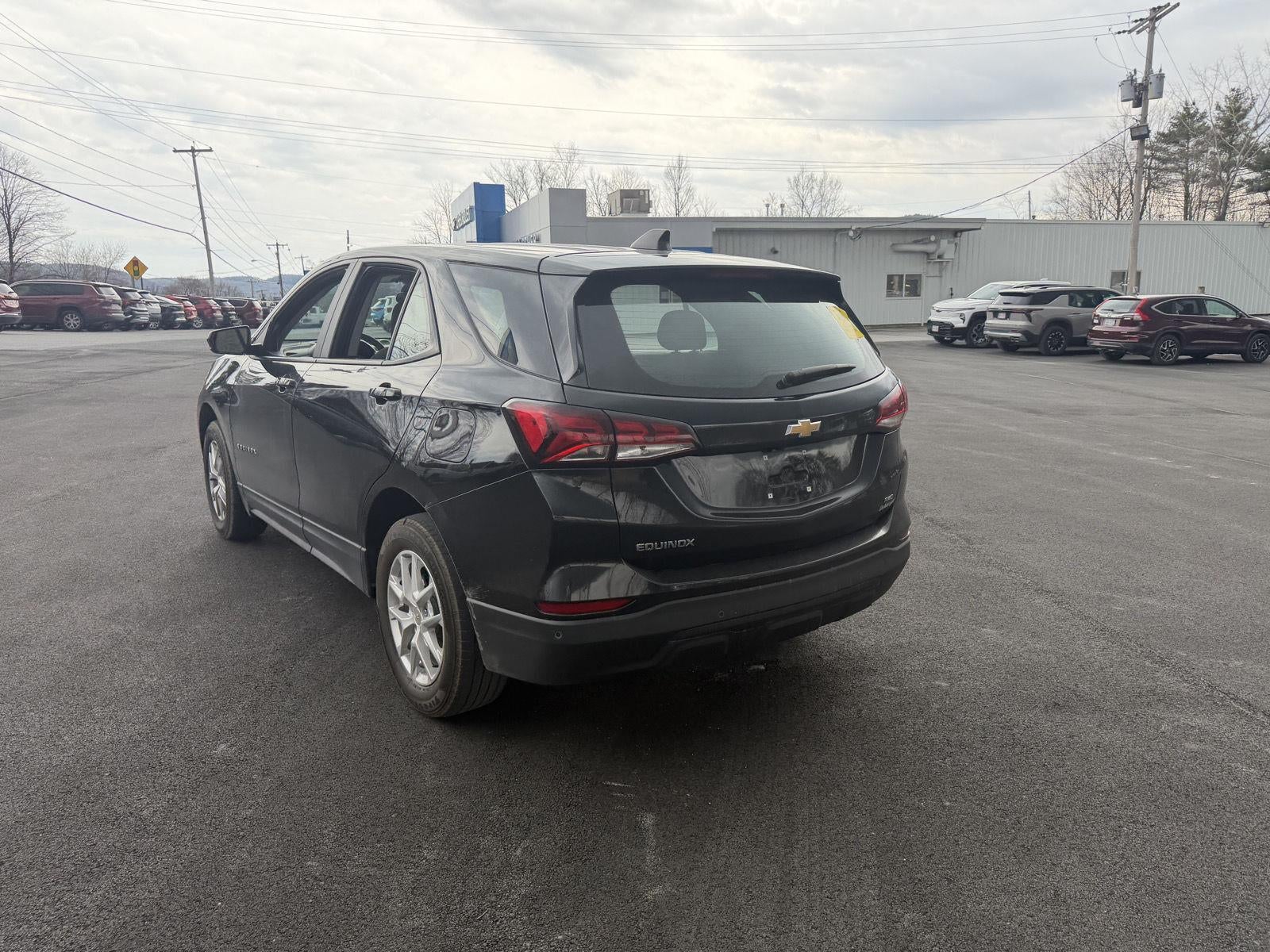 2022 Chevrolet Equinox LS