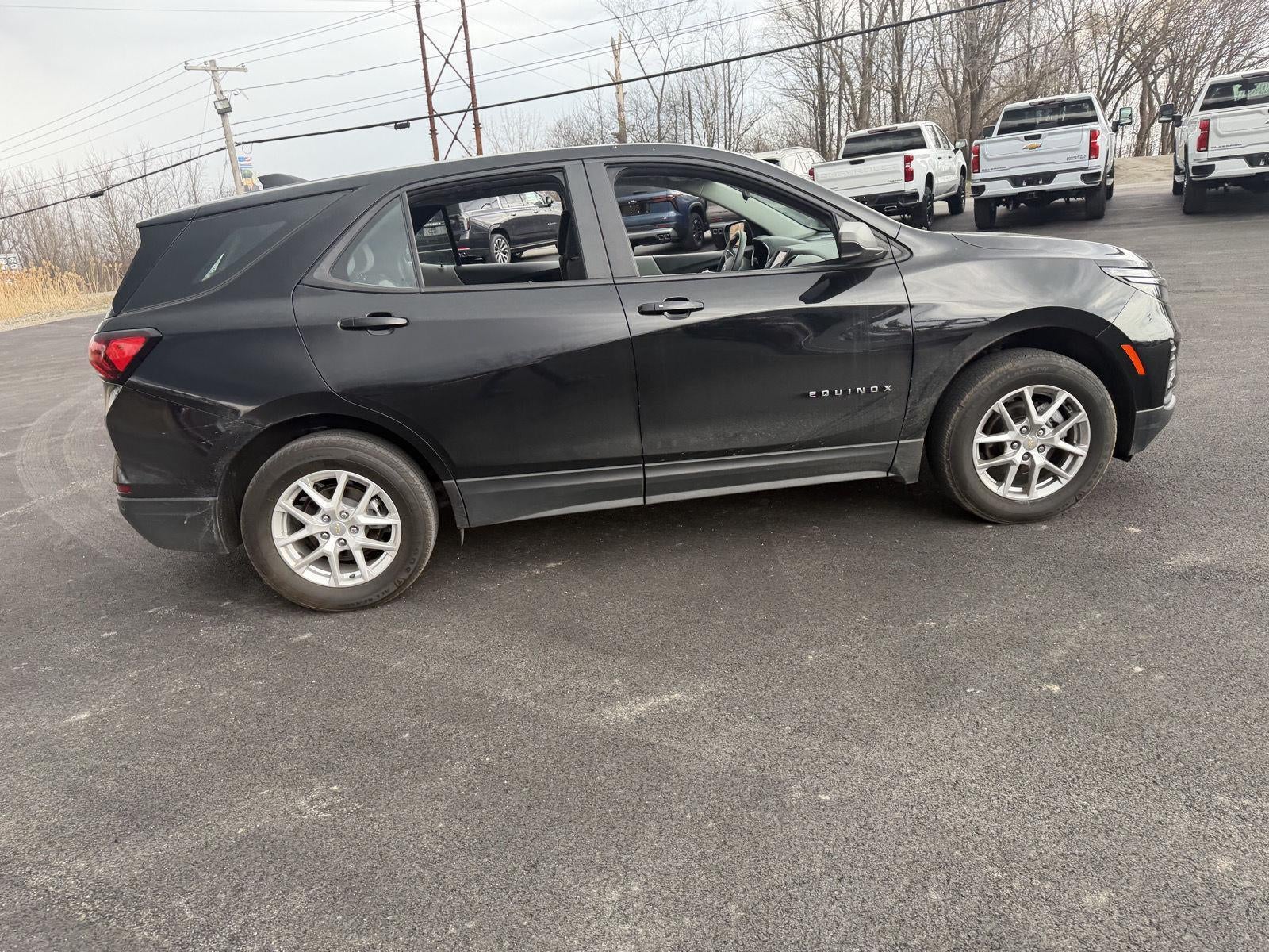 2022 Chevrolet Equinox LS