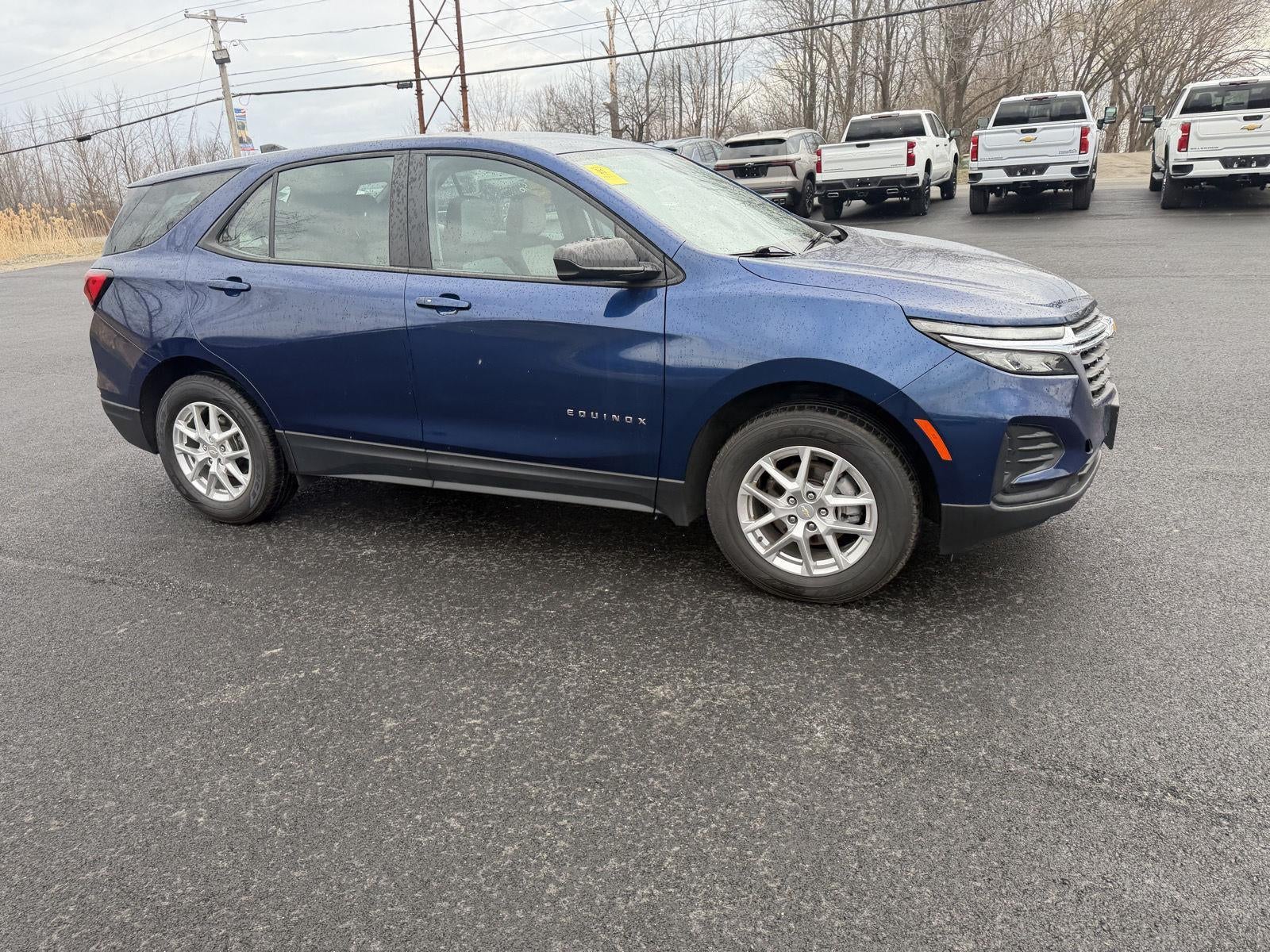 2022 Chevrolet Equinox LS