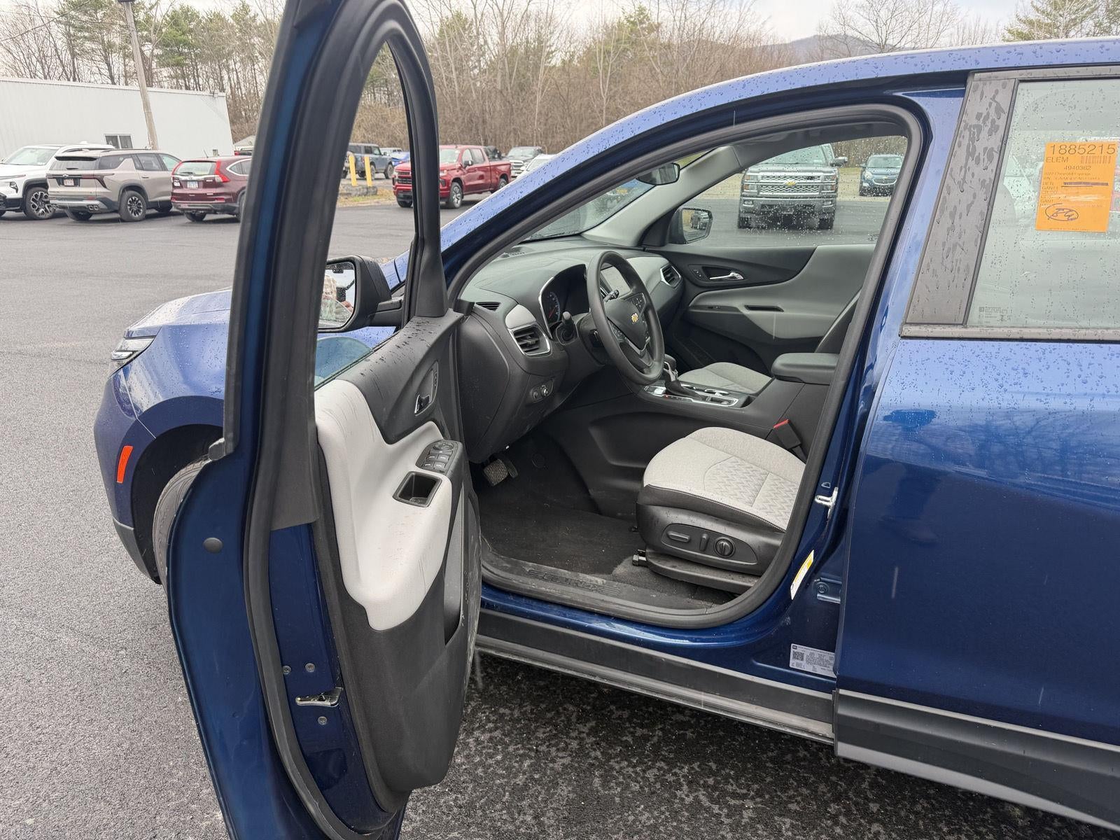 2022 Chevrolet Equinox LS