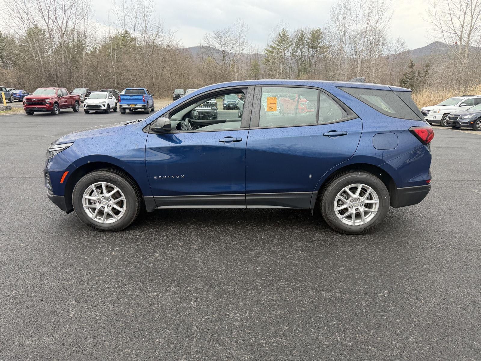 2022 Chevrolet Equinox LS