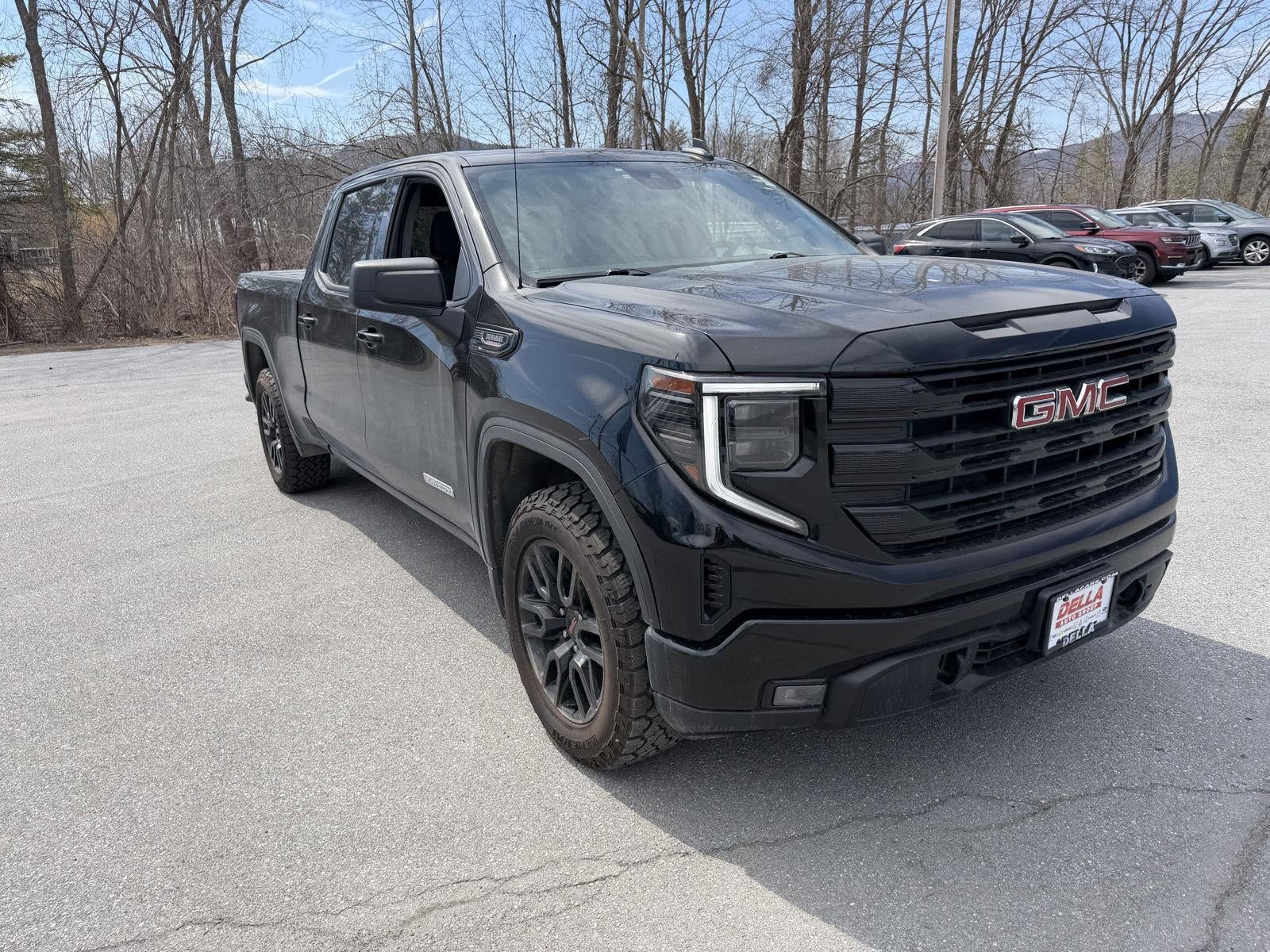 2024 GMC Sierra 1500 Elevation