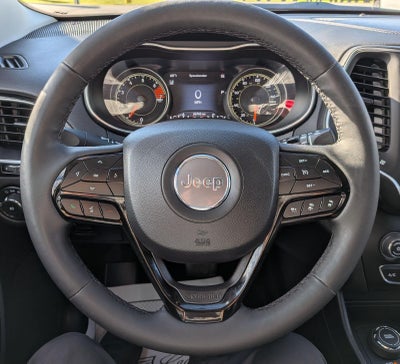 2023 Jeep Cherokee Altitude Lux 4x4