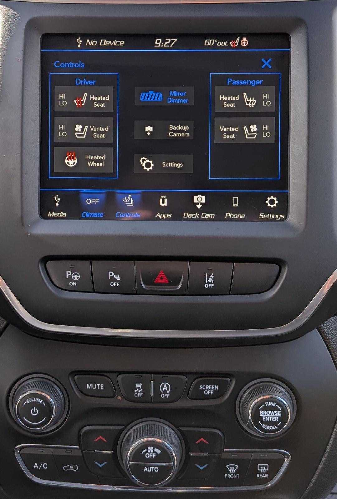 2023 Jeep Cherokee Altitude Lux 4x4