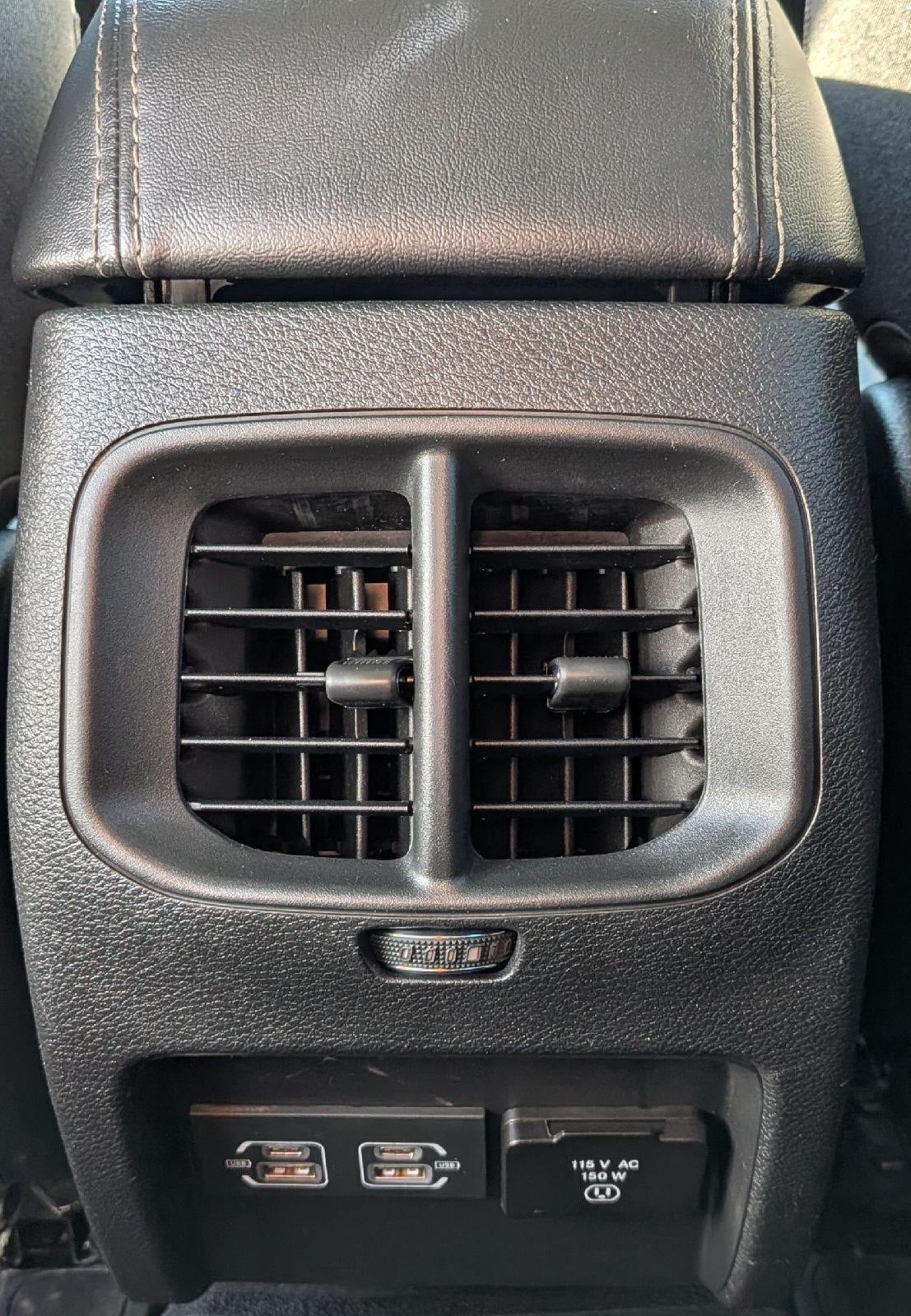 2023 Jeep Cherokee Altitude Lux 4x4