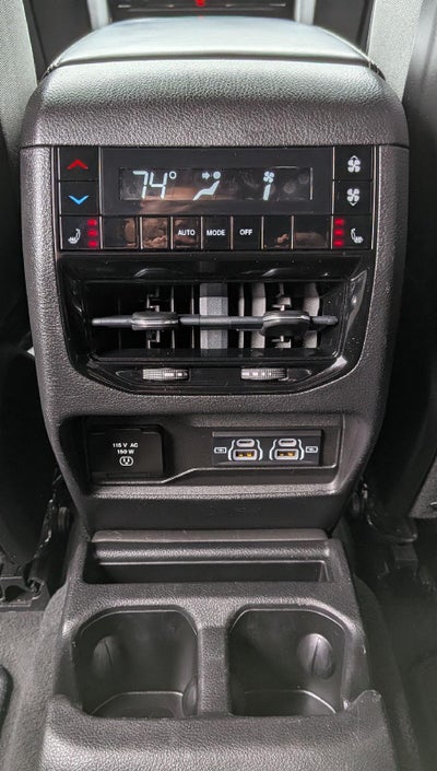 2023 Jeep Grand Cherokee L Overland 4x4