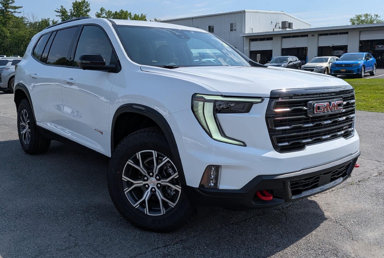 2026 GMC Acadia AT4