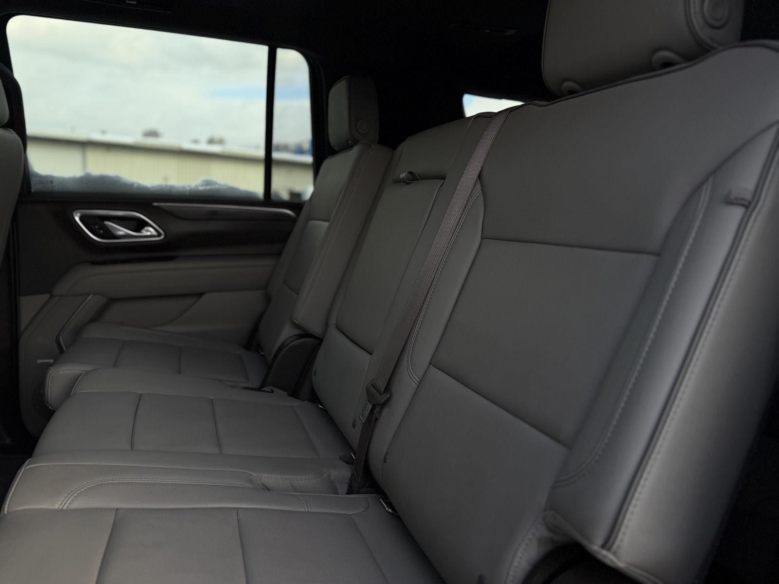 2022 GMC Yukon XL SLT