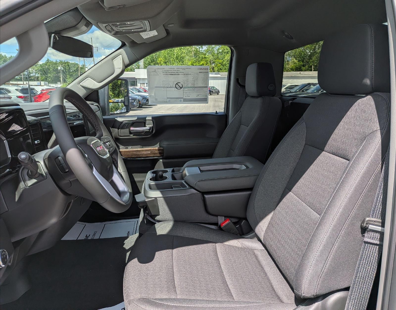 2026 GMC Sierra 3500 HD SLE