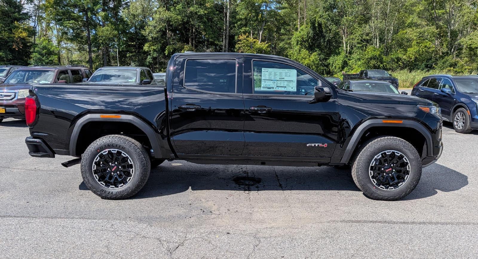 2026 GMC Canyon AT4