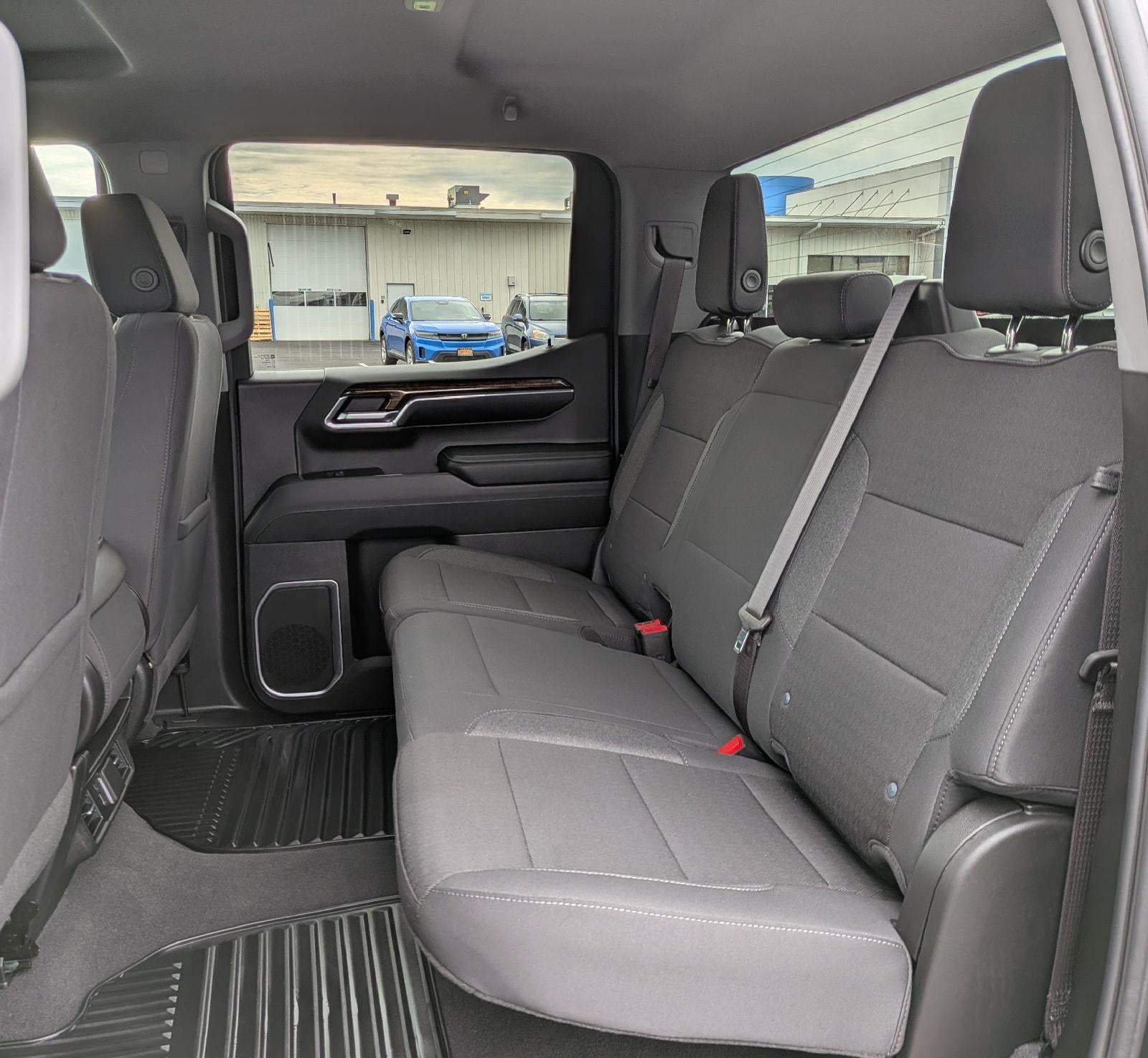 2023 GMC Sierra 1500 SLE