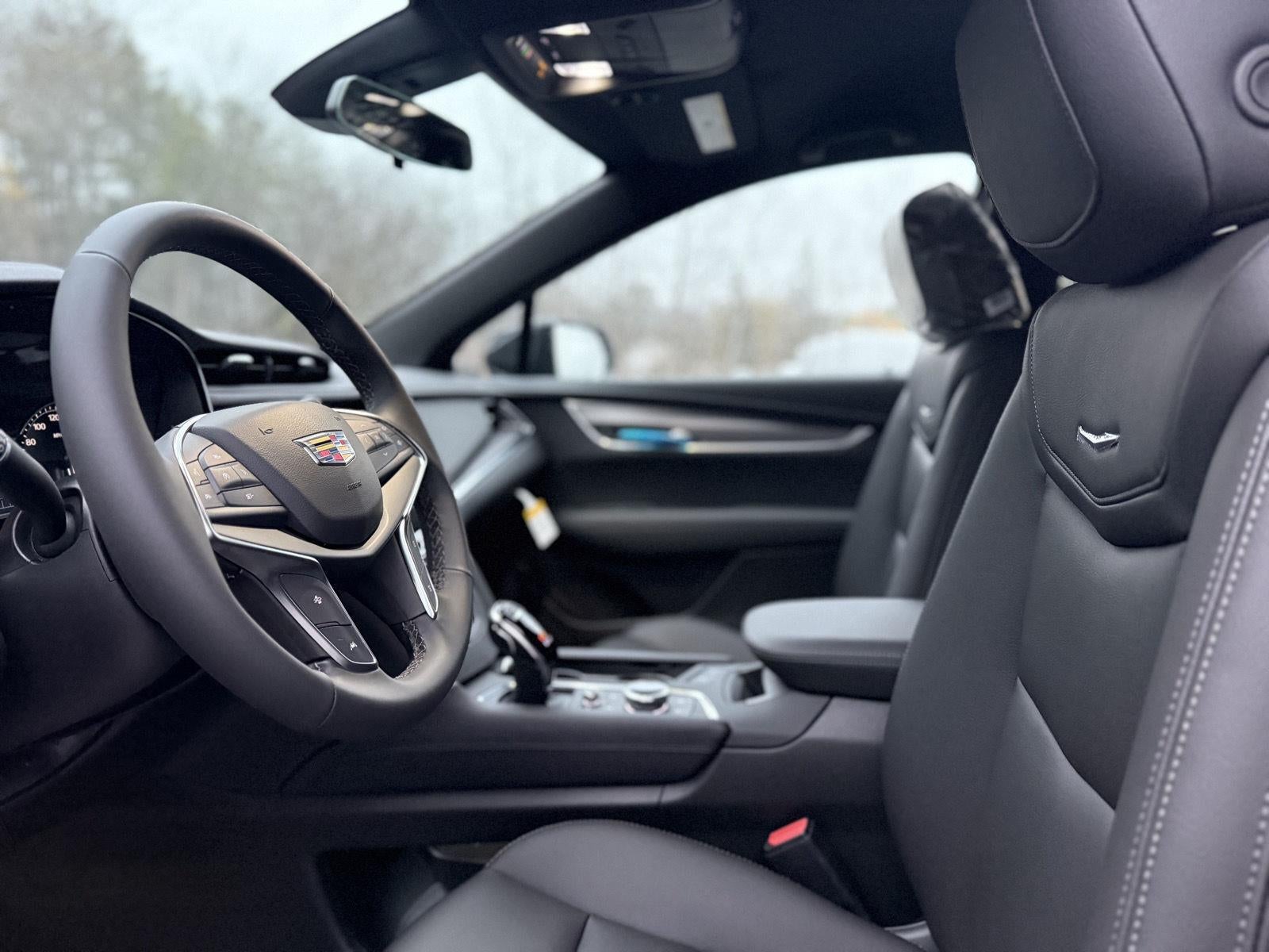 2026 Cadillac XT5 Luxury