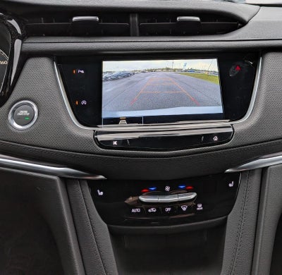 2026 Cadillac XT5 Luxury
