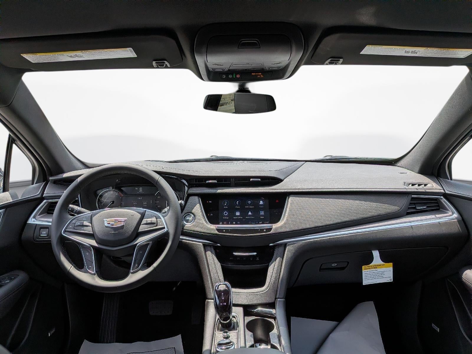 2026 Cadillac XT5 Luxury