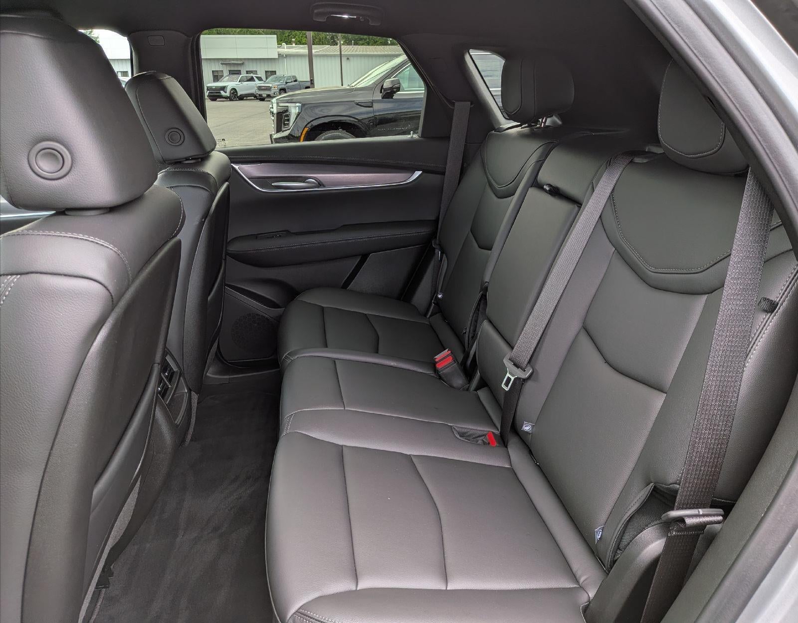2025 Cadillac XT5 Luxury