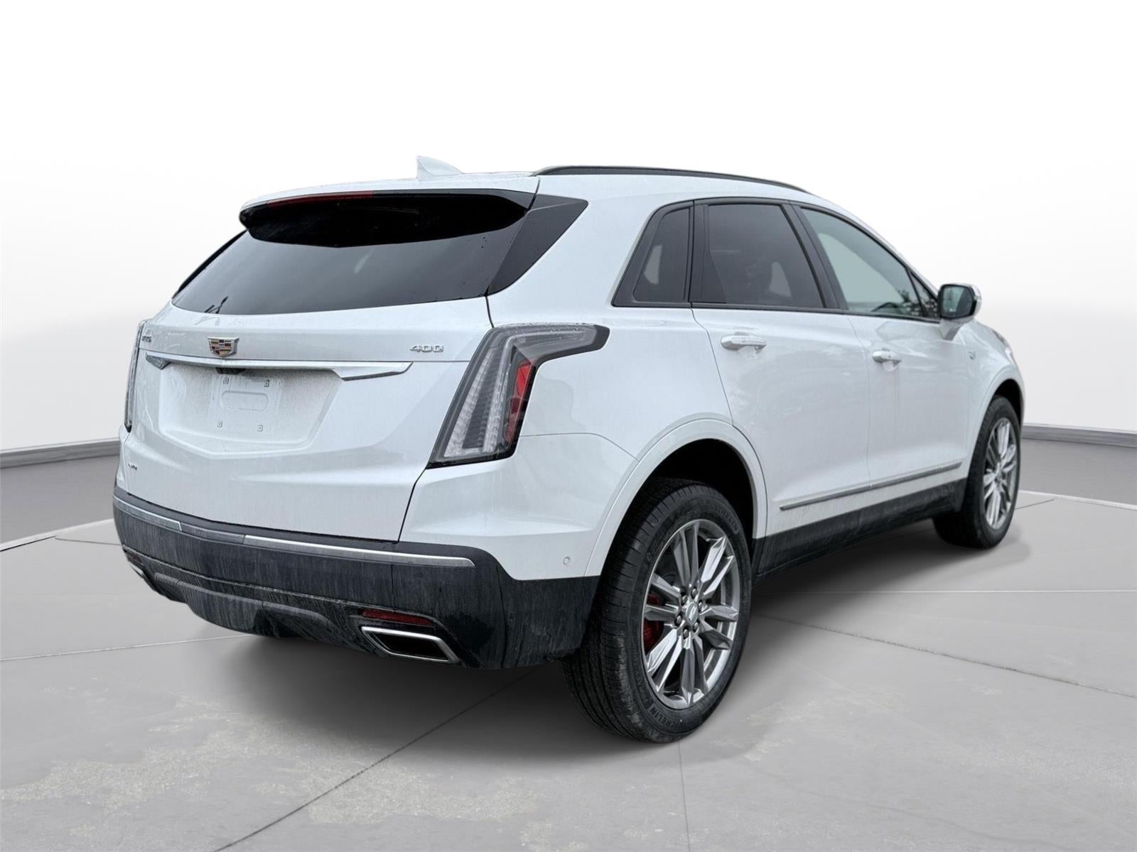 2026 Cadillac XT5 Sport