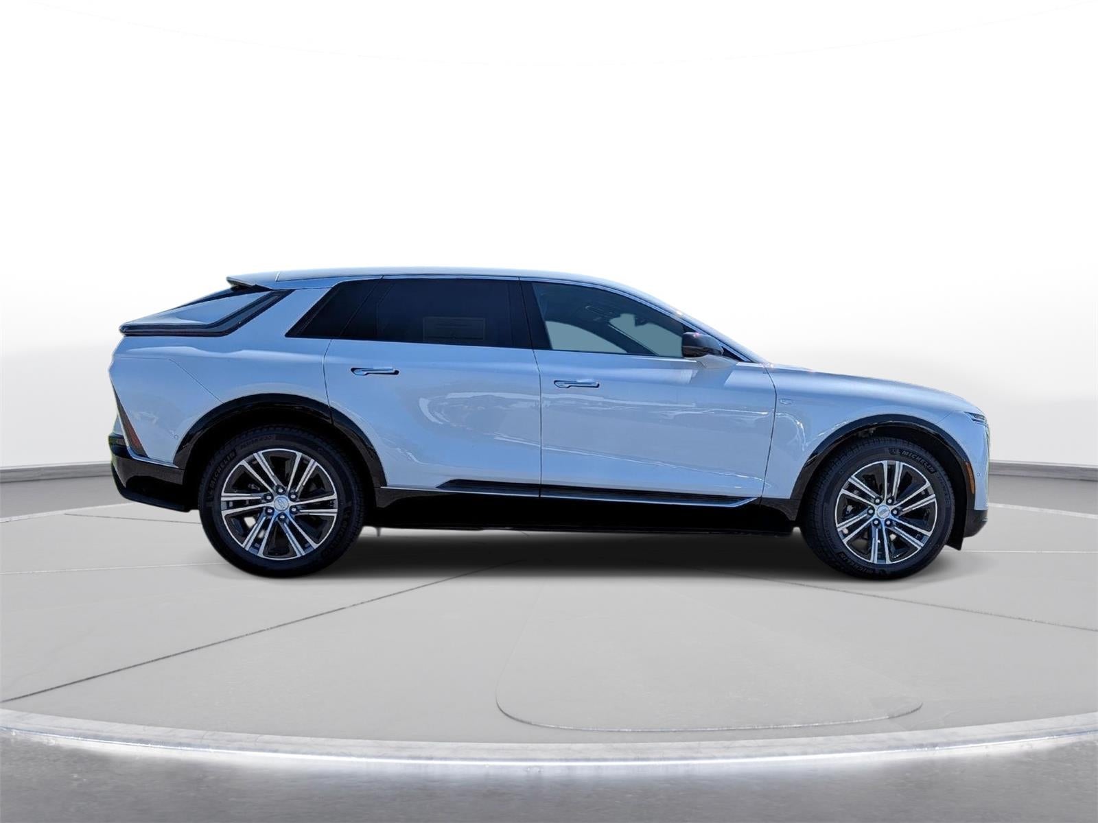 2027 Cadillac LYRIQ Luxury
