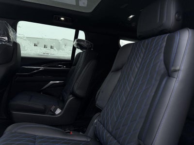 2026 Cadillac ESCALADE IQL Luxury