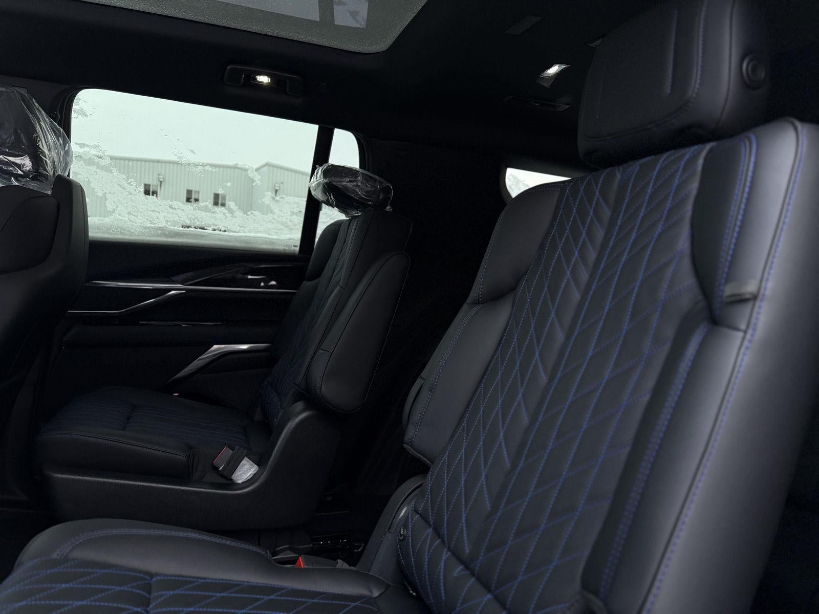 2026 Cadillac ESCALADE IQL Luxury