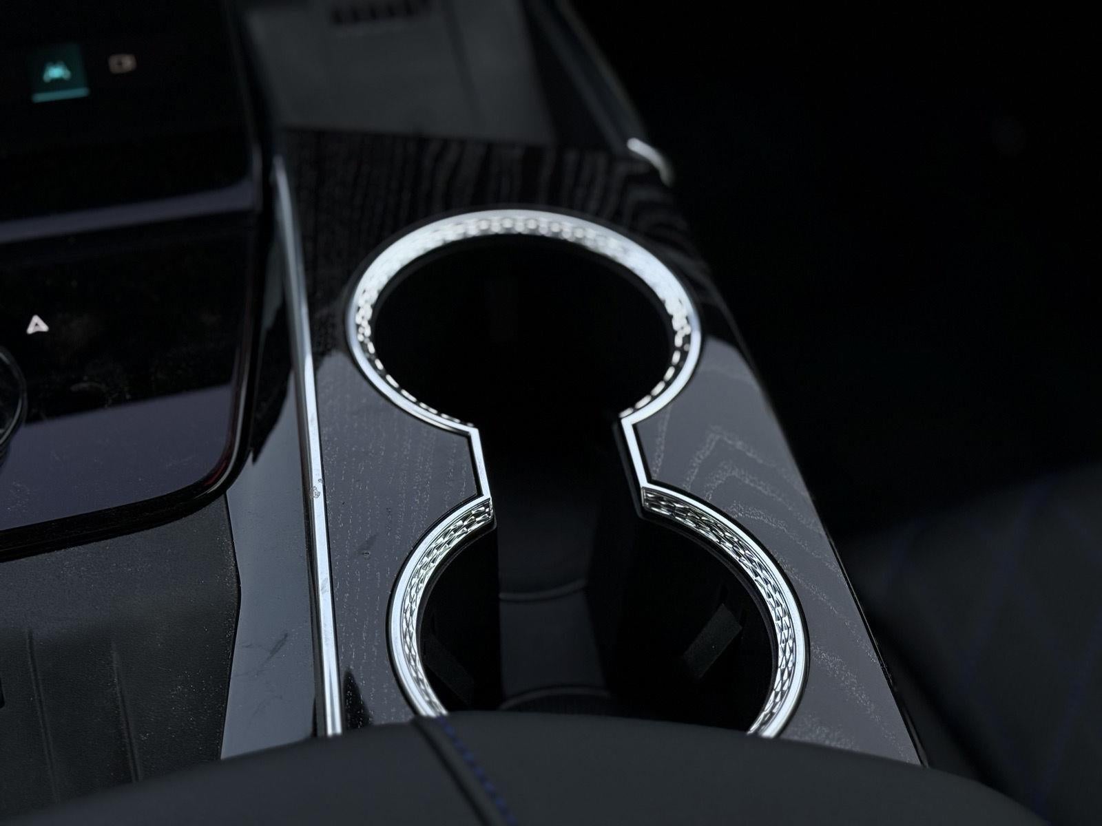 2026 Cadillac ESCALADE IQL Luxury