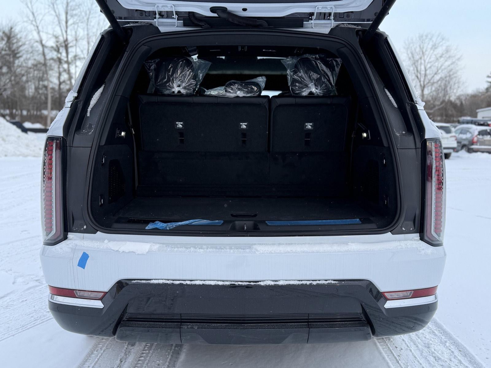 2026 Cadillac ESCALADE IQL Luxury