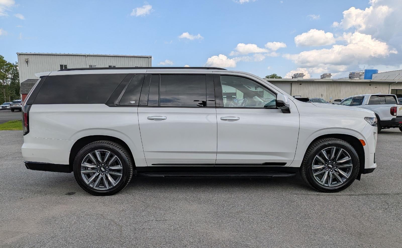 2022 Cadillac Escalade ESV Sport Platinum
