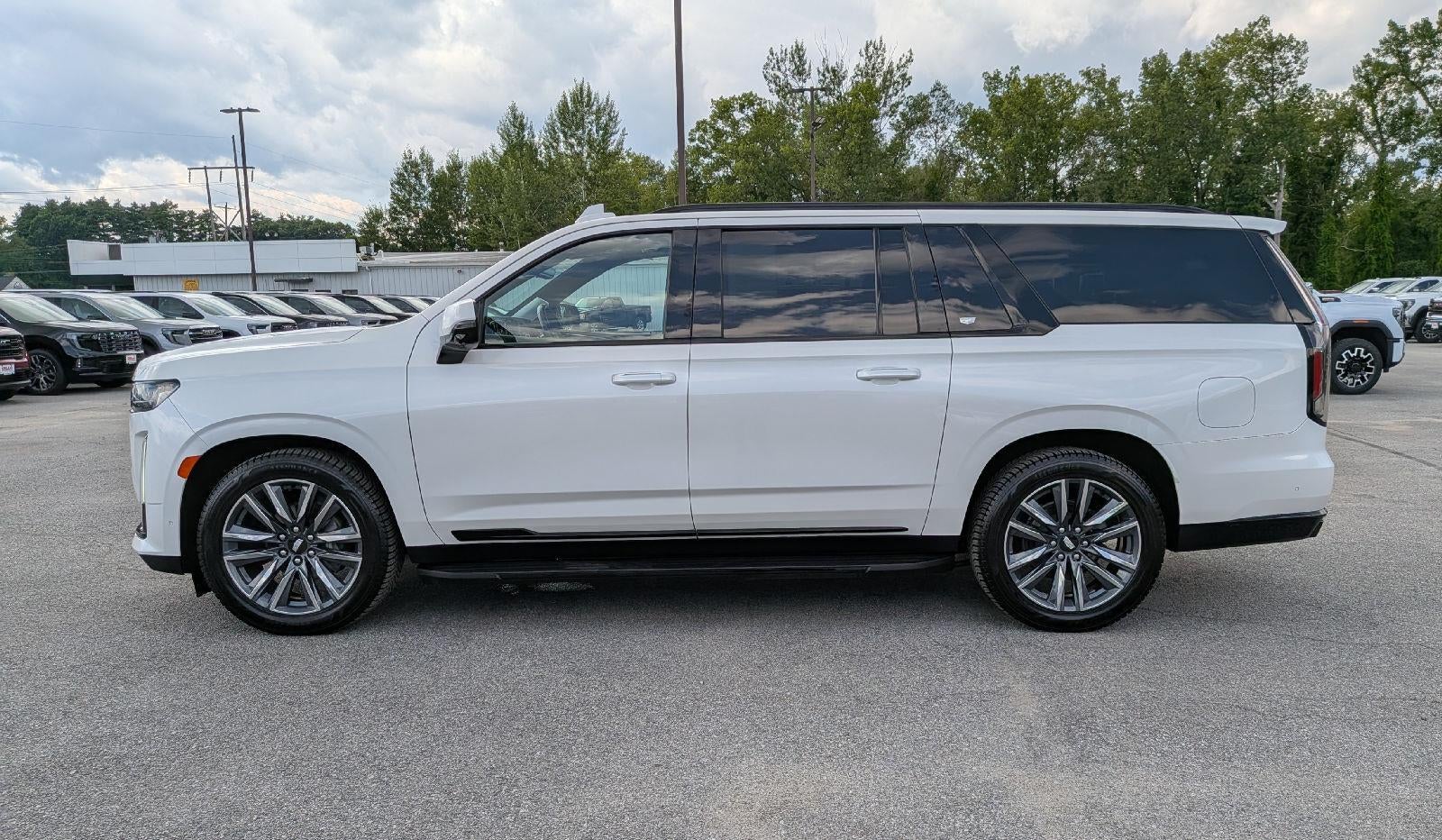 2022 Cadillac Escalade ESV Sport Platinum