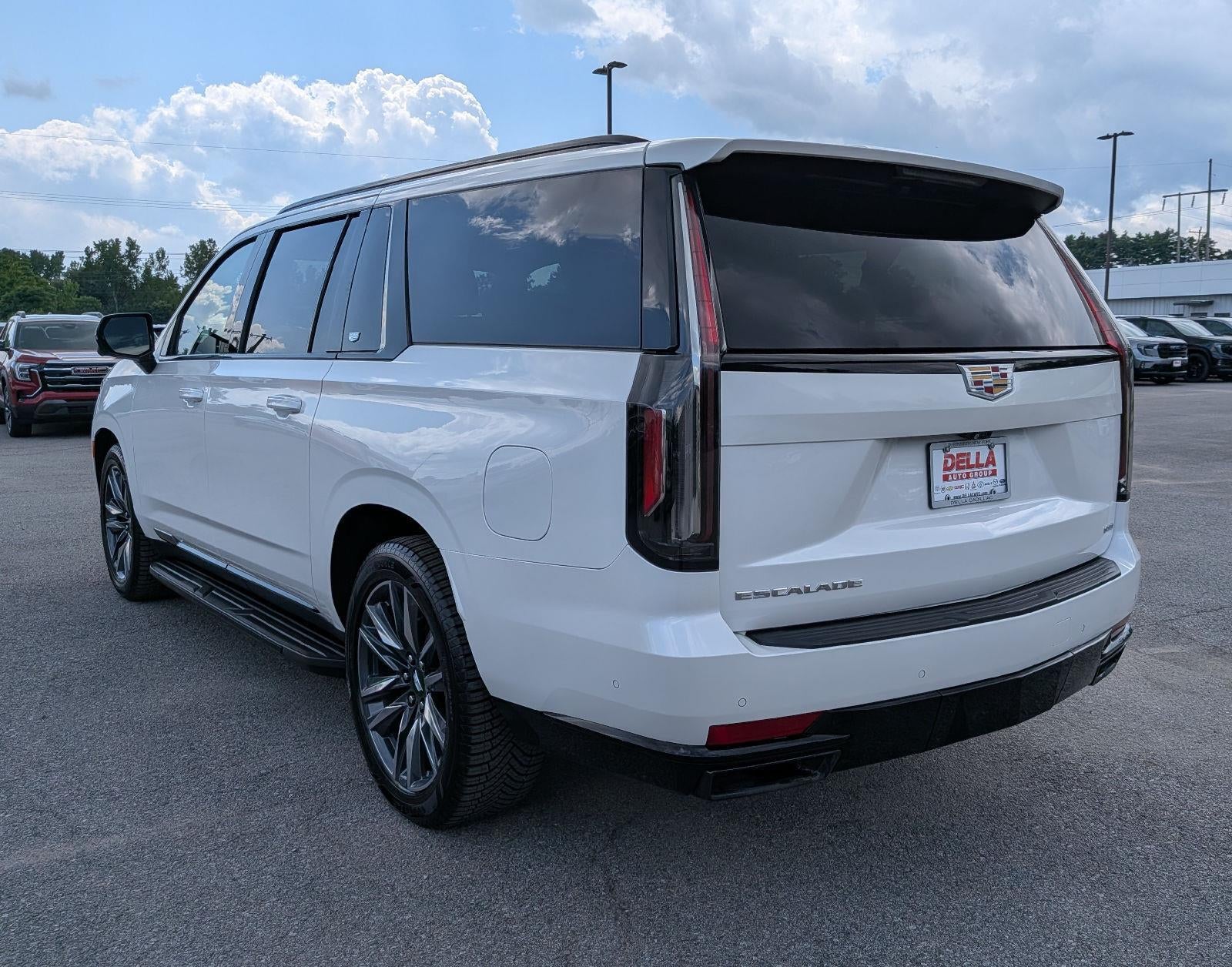 2022 Cadillac Escalade ESV Sport Platinum