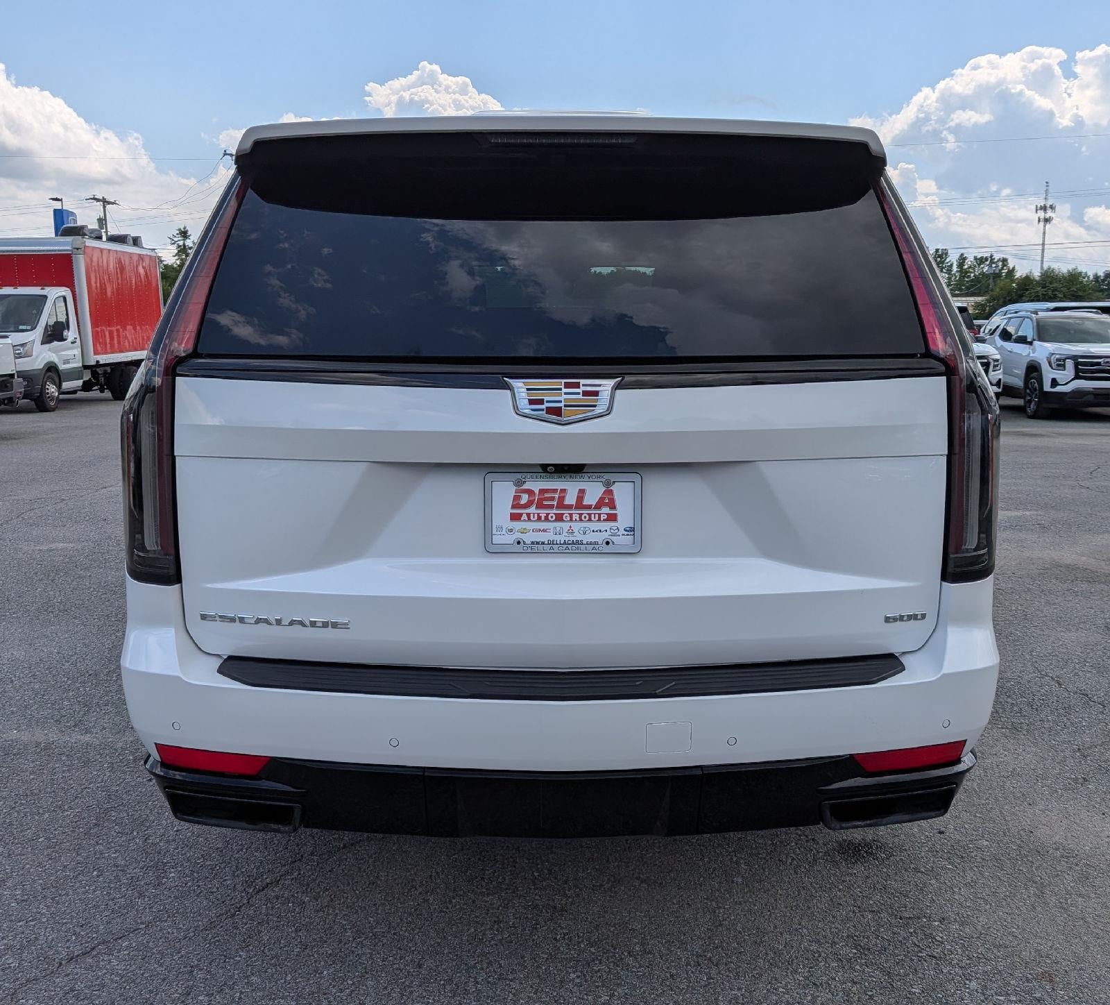 2022 Cadillac Escalade ESV Sport Platinum