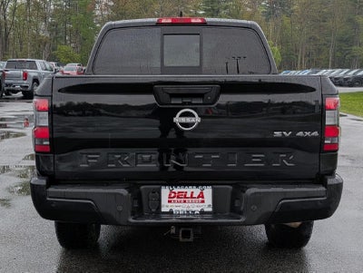 2022 Nissan Frontier SV