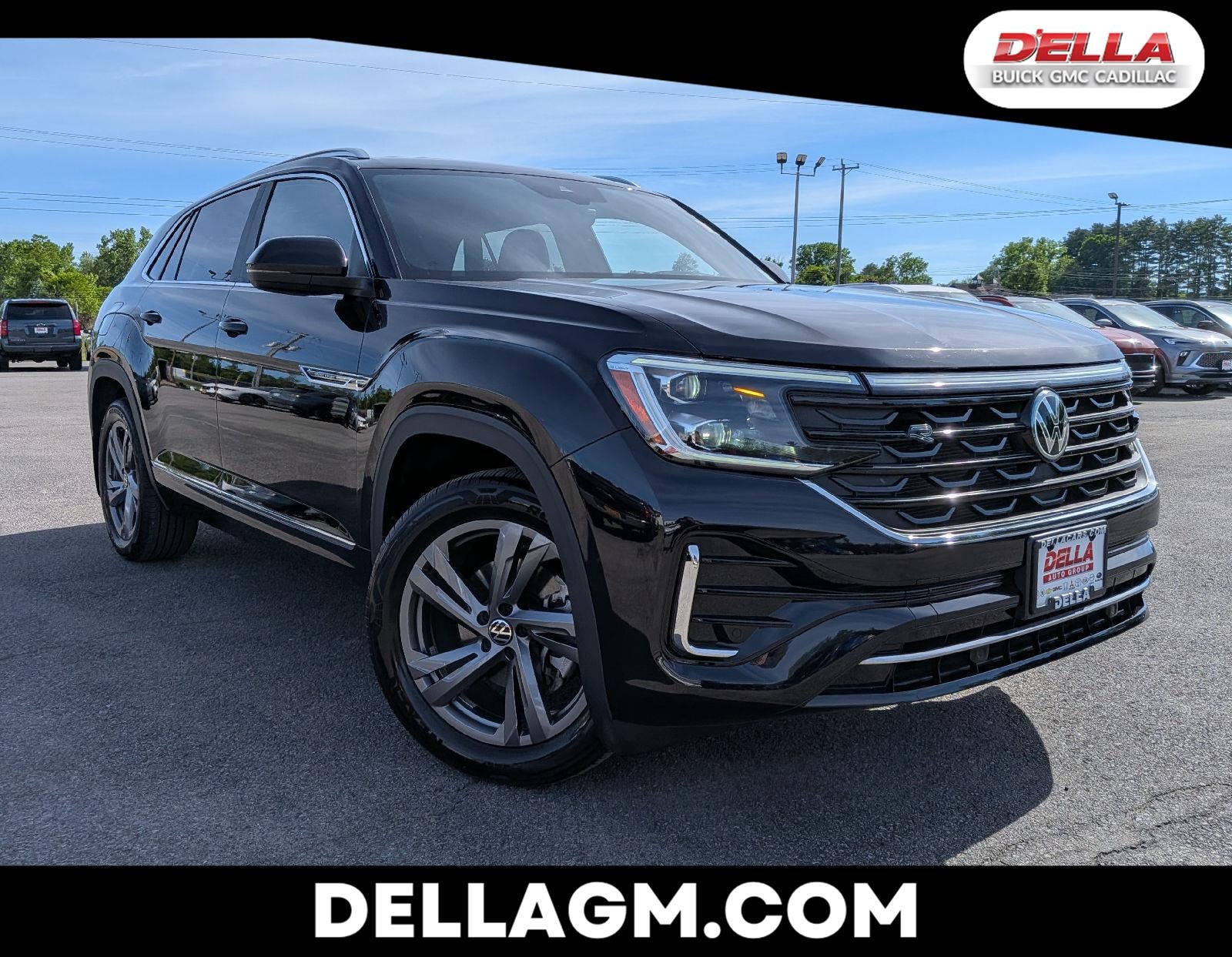 2024 Volkswagen Atlas Cross Sport 2.0T SEL R-Line