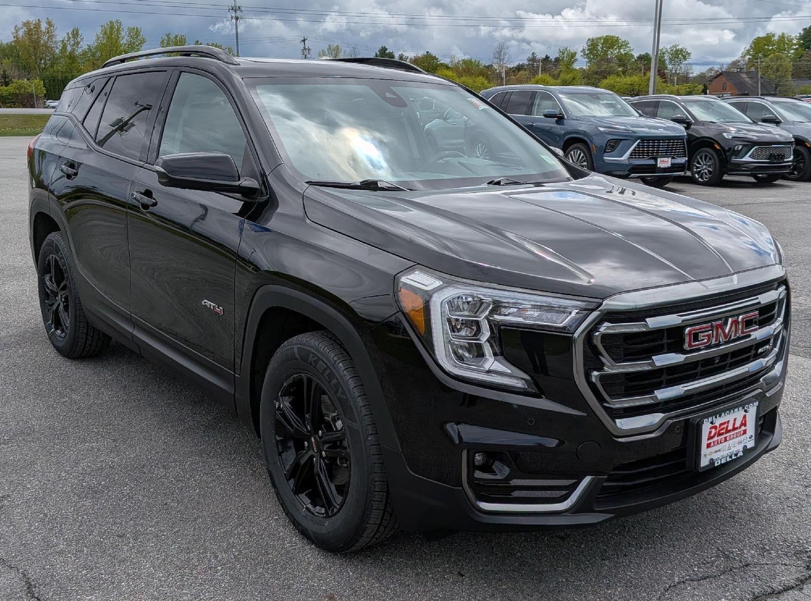2023 GMC Terrain AT4