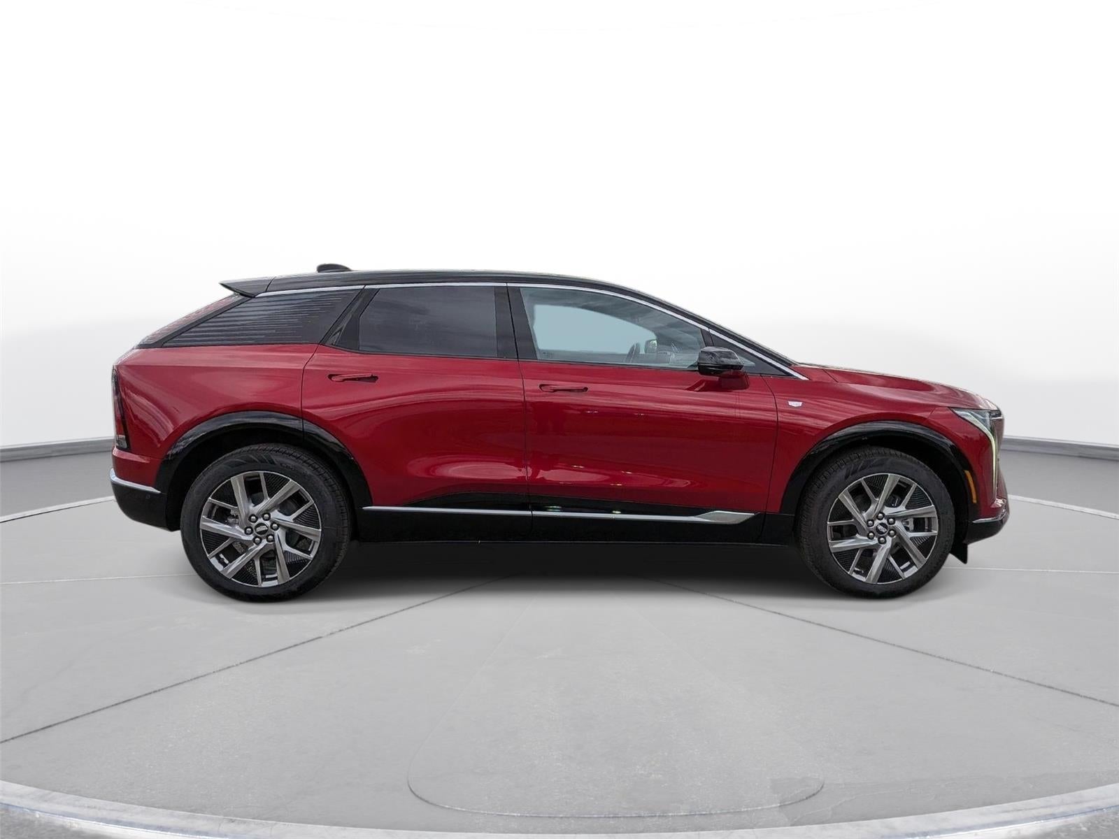 2026 Cadillac OPTIQ Luxury