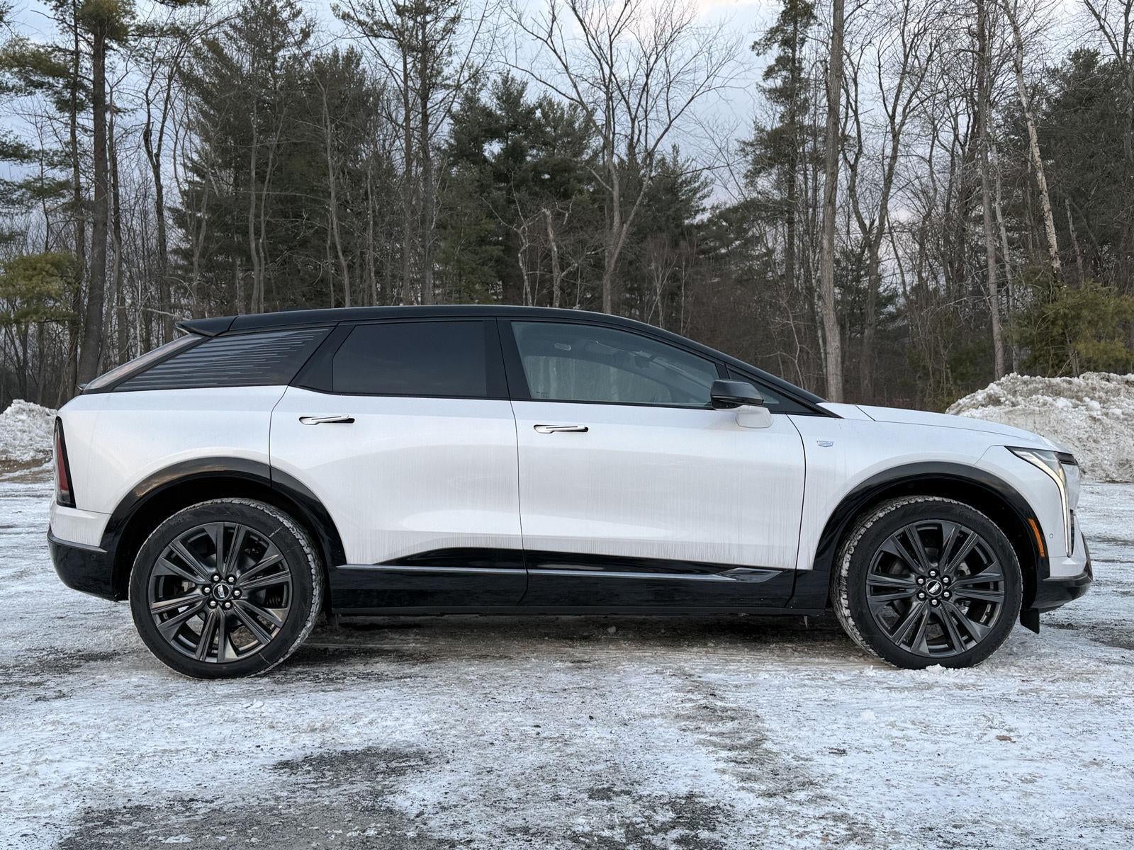 2025 Cadillac OPTIQ Sport 2