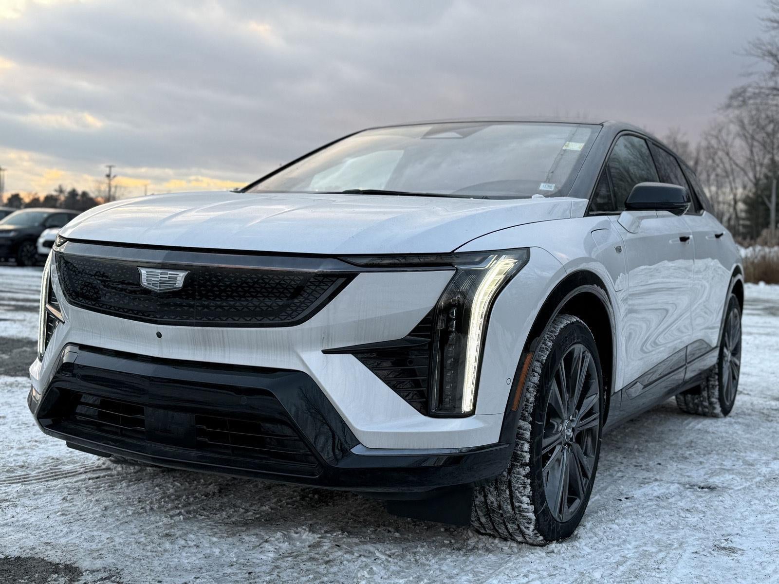2025 Cadillac OPTIQ Sport 2