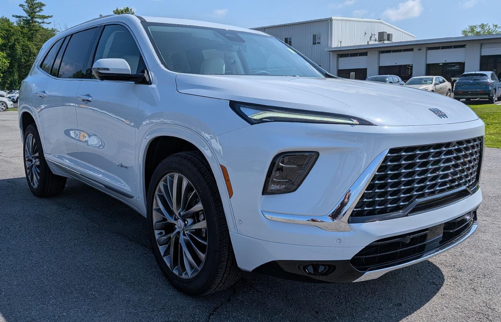 2026 Buick Enclave Avenir