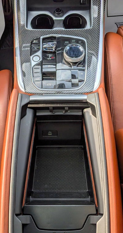 2025 BMW X7 M60i