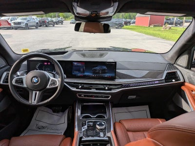 2025 BMW X7 M60i