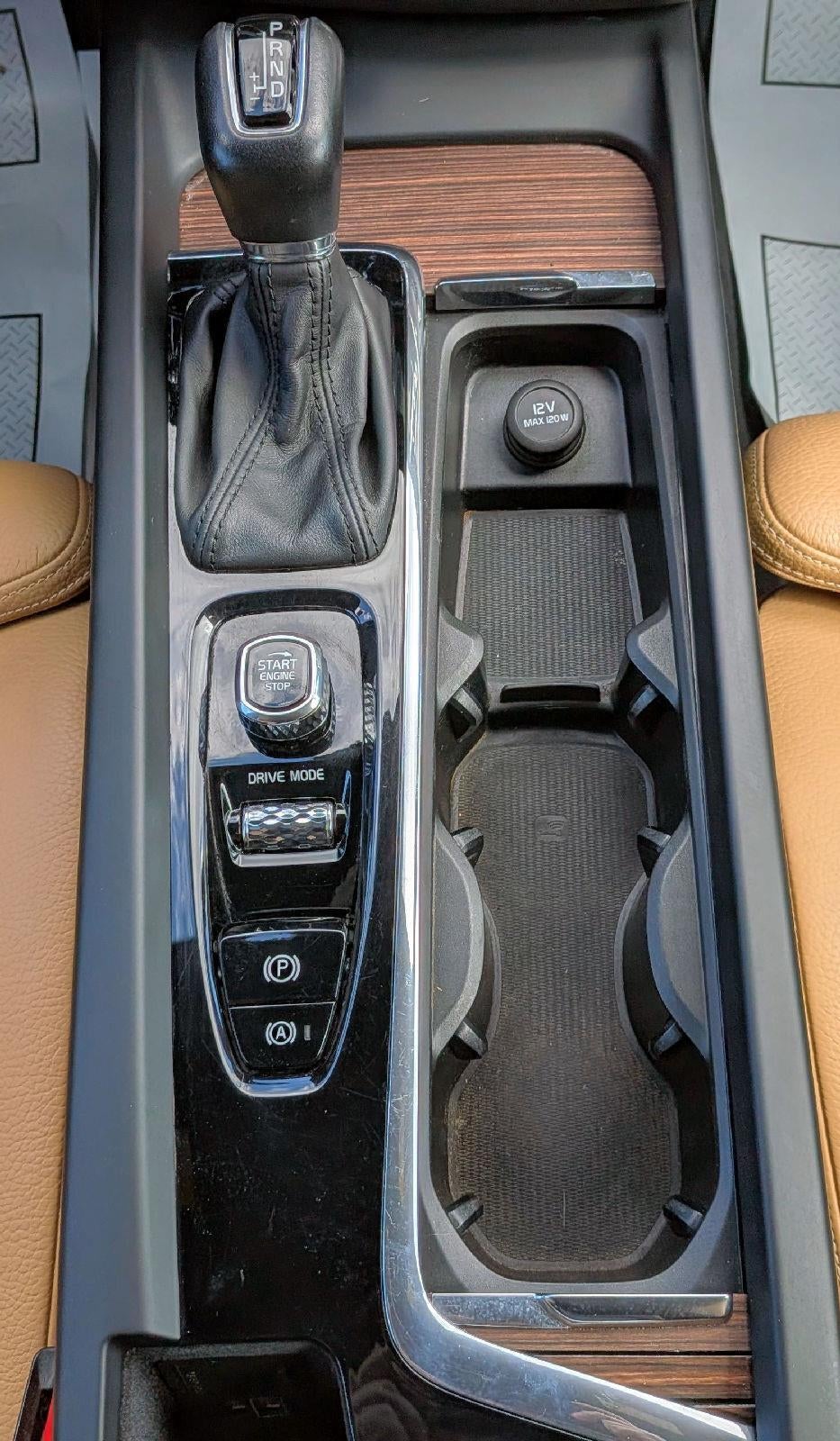 2019 Volvo XC60 T5 Inscription