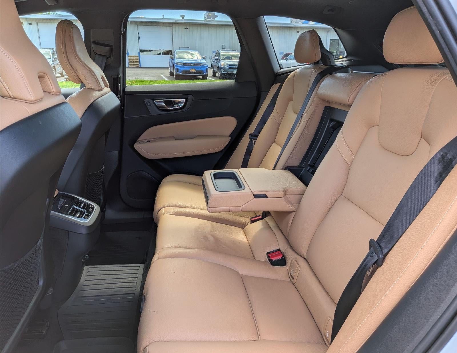 2019 Volvo XC60 T5 Inscription