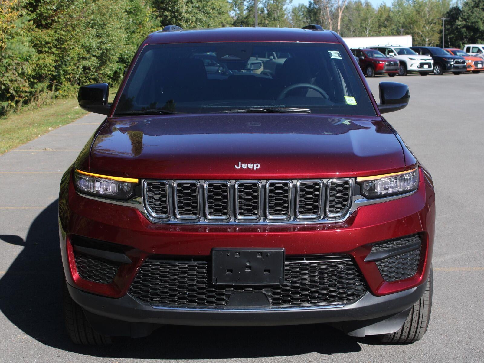 2025 Jeep Grand Cherokee Laredo X