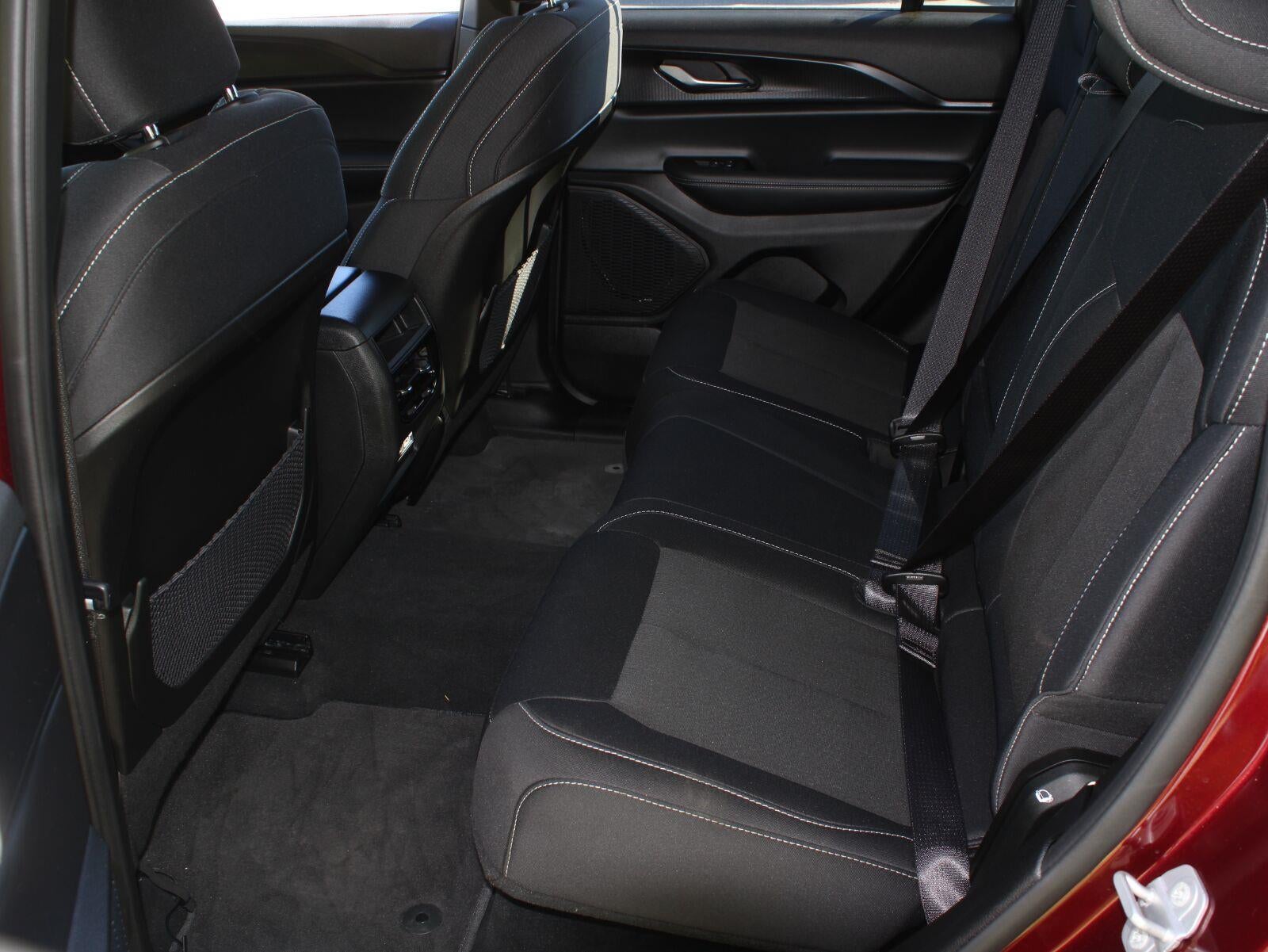 2025 Jeep Grand Cherokee Laredo - Photo 20