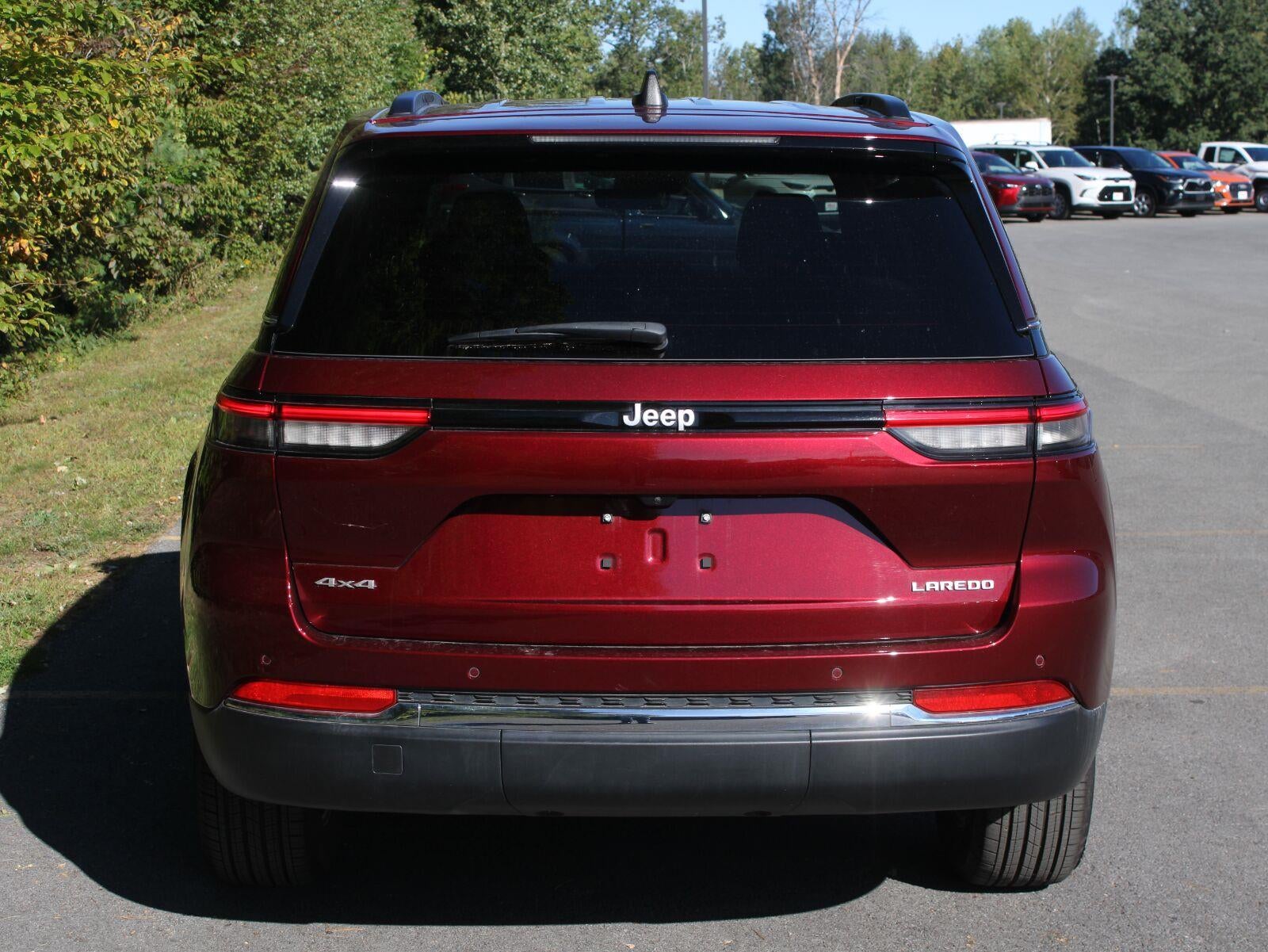 2025 Jeep Grand Cherokee Laredo X