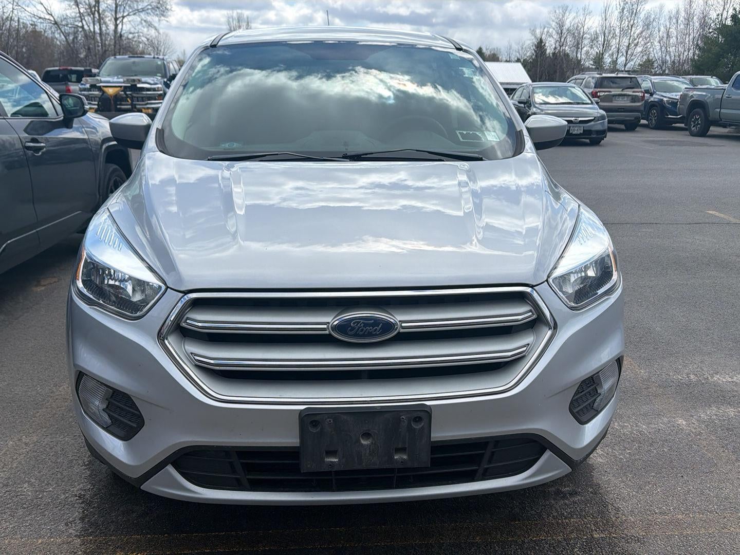 Used 2019 Ford Escape SE with VIN 1FMCU9GD0KUA08752 for sale in Plattsburgh, NY