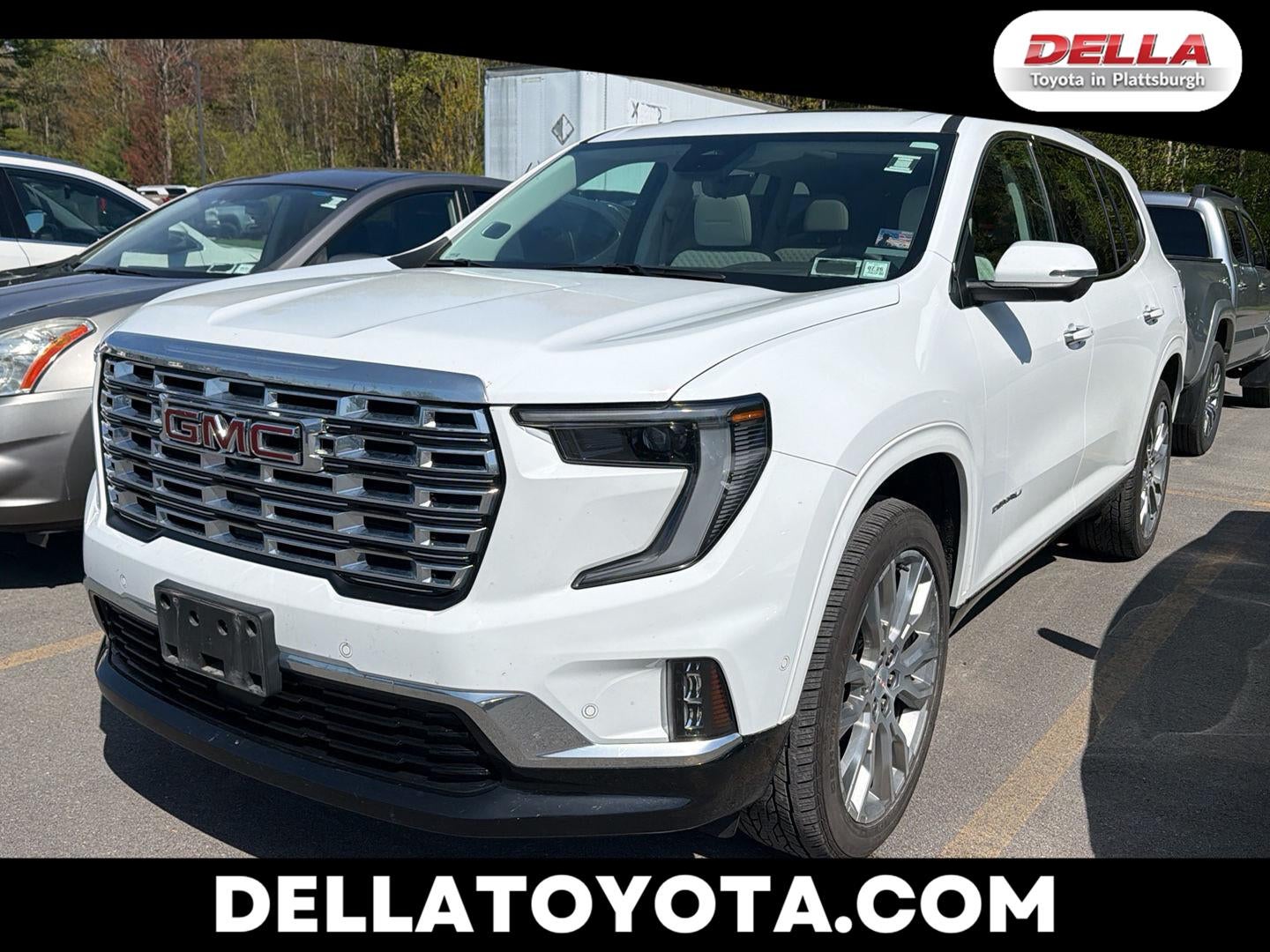 2024 GMC Acadia Denali AWD's photo